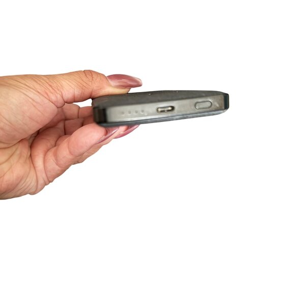 Mophie Paycor 5000mAh Portable Charger Power Bank With Wireless Charging - Picture 3 of 3